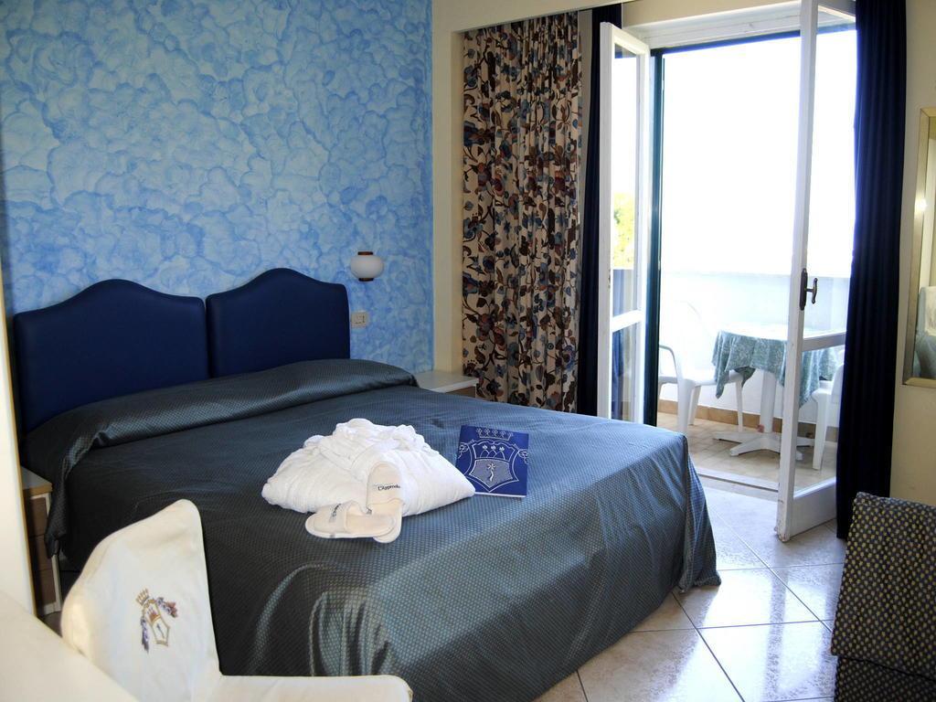 Hotel L'Approdo Casamicciola Terme Buitenkant foto