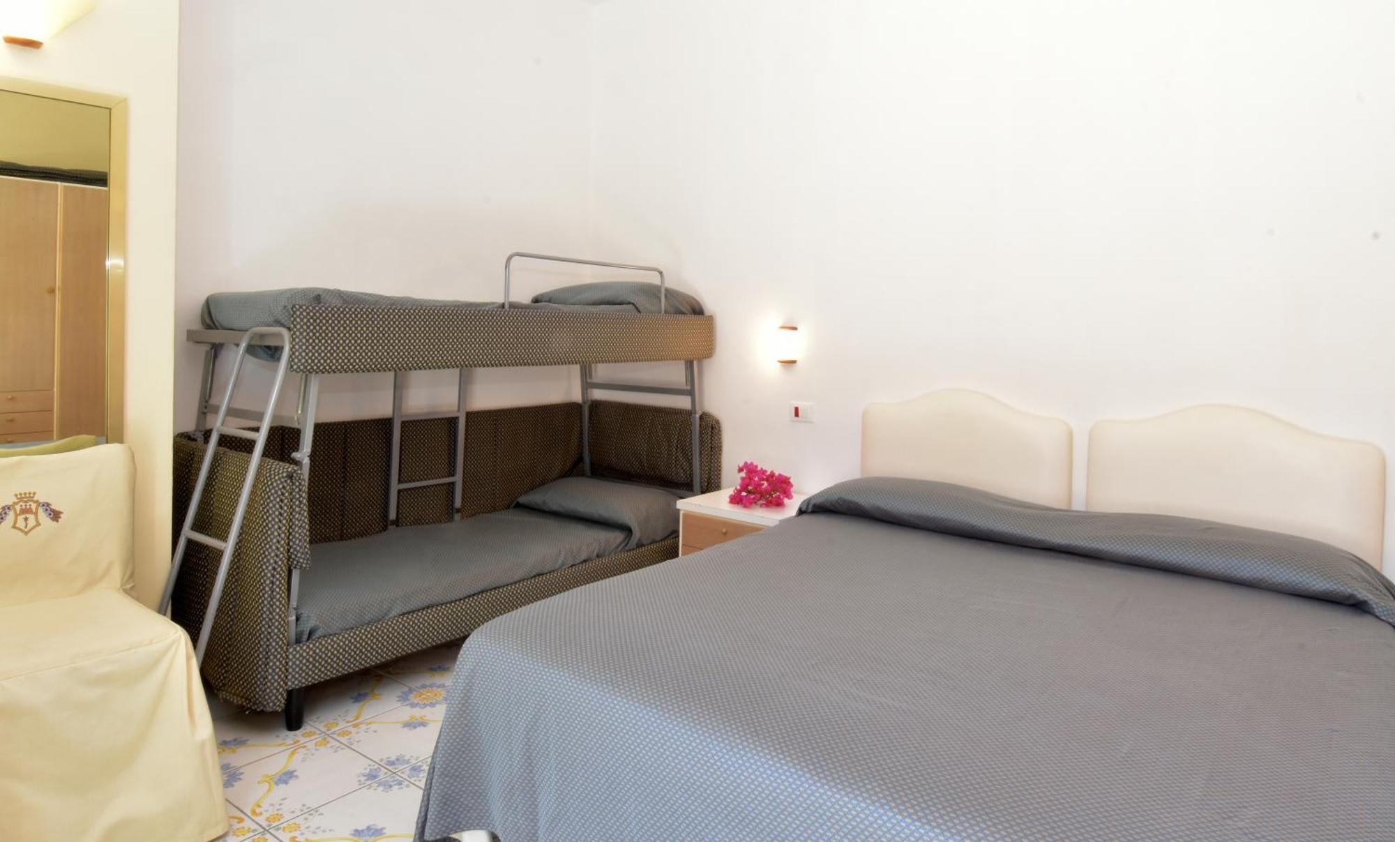 Hotel L'Approdo Casamicciola Terme Buitenkant foto